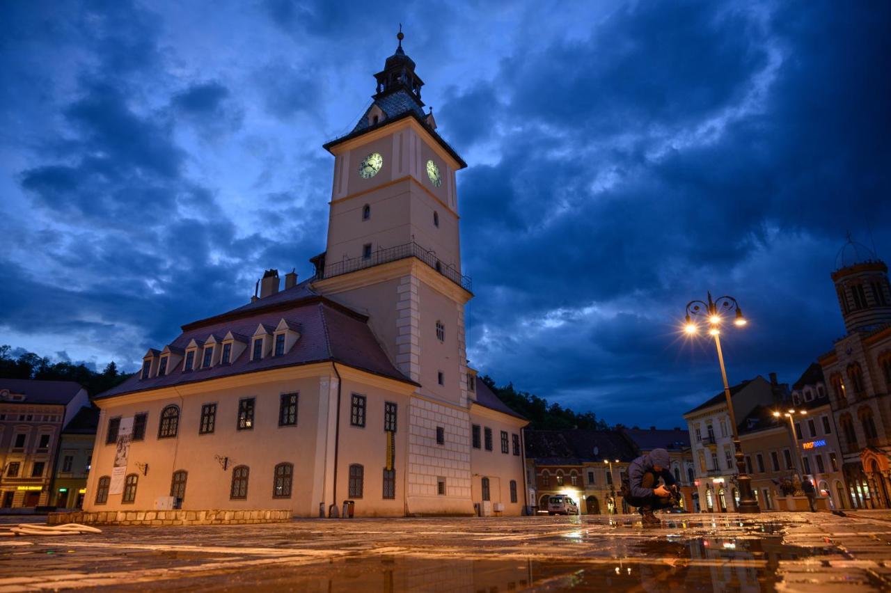 Cosy Center Apartment Brasov Bagian luar foto