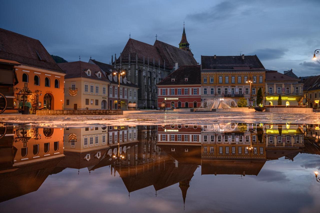 Cosy Center Apartment Brasov Bagian luar foto
