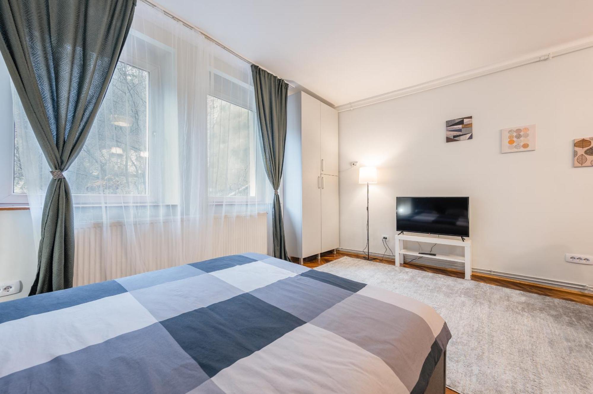 Cosy Center Apartment Brasov Bagian luar foto